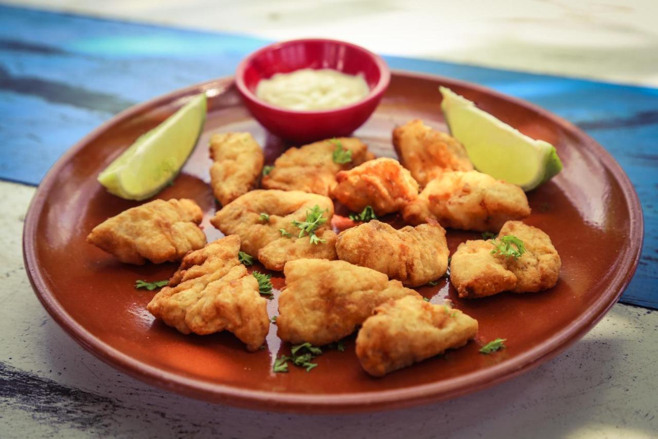 Tapas & Surf Hotel Petacaltepe Kültér fotó